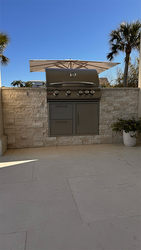 outdoor kitchen
